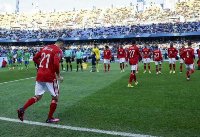 محمد شريف يثير جدلا واسعا بعد مباراة ريال مدريد.. «راح ياخد قميص فينسيوس»