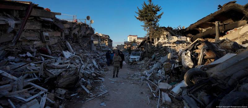 الخسائر البشرية في زلزال تركيا ترتفع إلى 16170 شخص