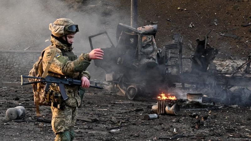 هجوم روسي عنيف على أوكرانيا وصافرات الإنذار تدوي بالبلاد