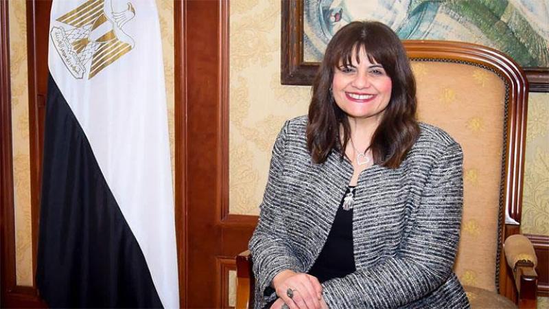 وزيرة الهجرة تتواصل مع الجاليات المصرية بـ5 دول