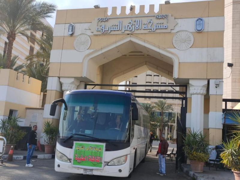 انطلاق قافلة الأزهر الطبية لخدمة أهالي جنوب سيناء مجانا