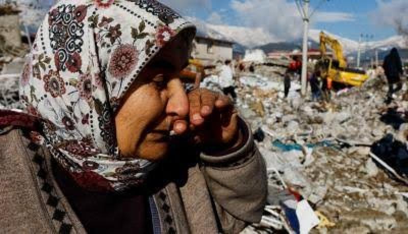 زلزال تركيا.. إنقاذ 114 ألف مواطن من تحت الأنقاض
