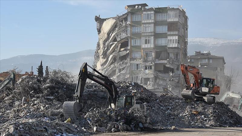 ارتفاع عدد ضحايا الزلزال الجديد في تركيا لـ6 و294 إصابة