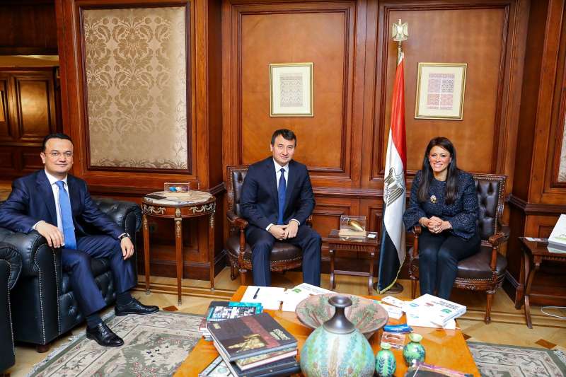 مصر تبحث مع نائب رئيس الوزراء الأوزبكستاني ووزير الاستثمار سبل التعاون