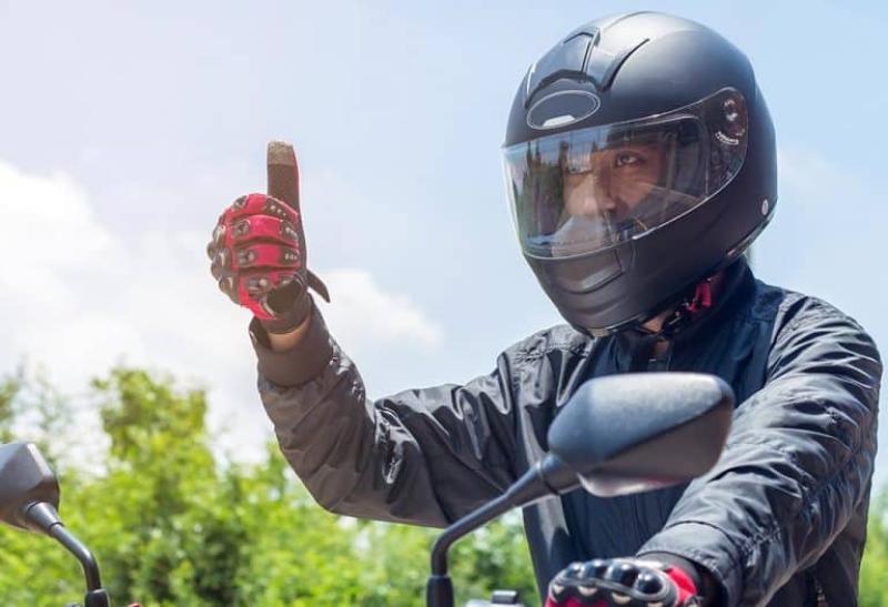 تحرير 572 مخالفة عدم ارتداء «الخوذة» لقائدي الدراجات النارية