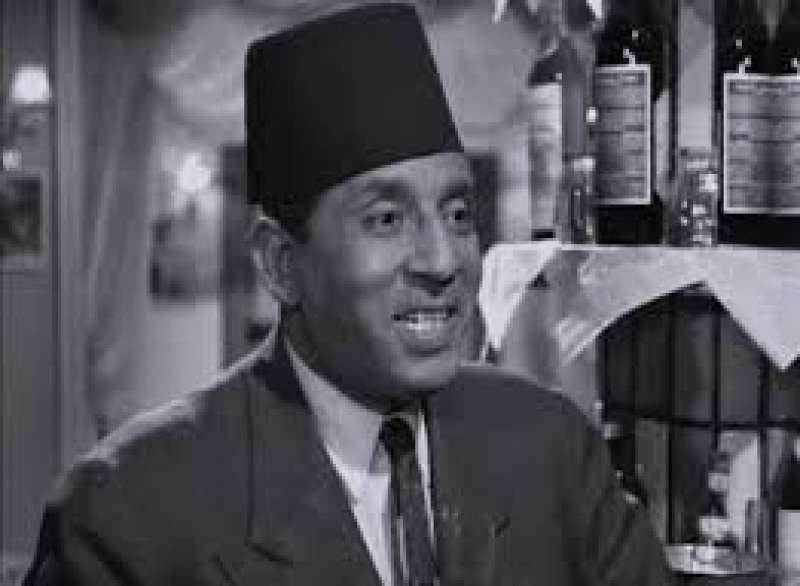 عزيز عثمان «بلاليكا».. اكتشفه نجيب الريحاني وتزوج  «فيرجينيا السينما»