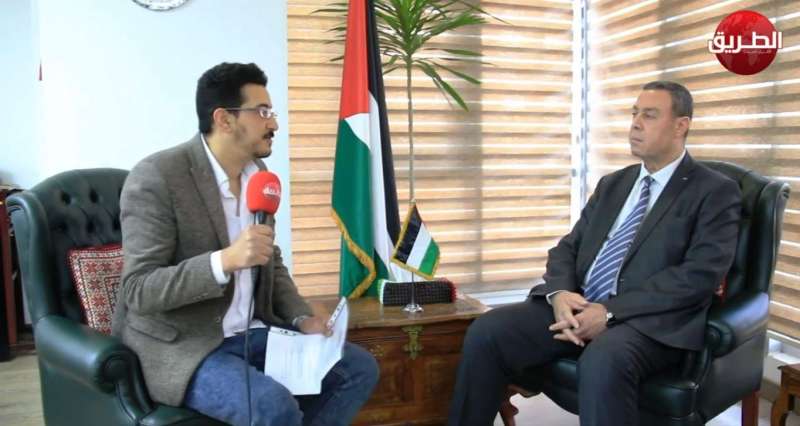 دياب اللوح- سفير فلسطين في مصر، مع محرر جريدة الطريق