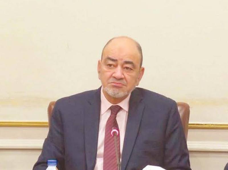 محمد اسماعيل عبده - رئيس شعبة المستلزمات الطبية