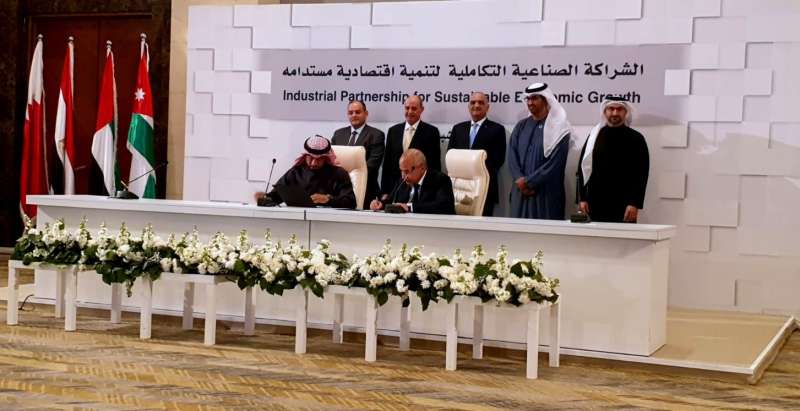 مصر توقع شراكات صناعية مع الإمارات والبحرين والأردن بـ2 مليار دولار