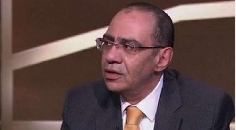 الدكتور حسام حسني رئيس اللجنة العلمية لمكافحة كورونا
