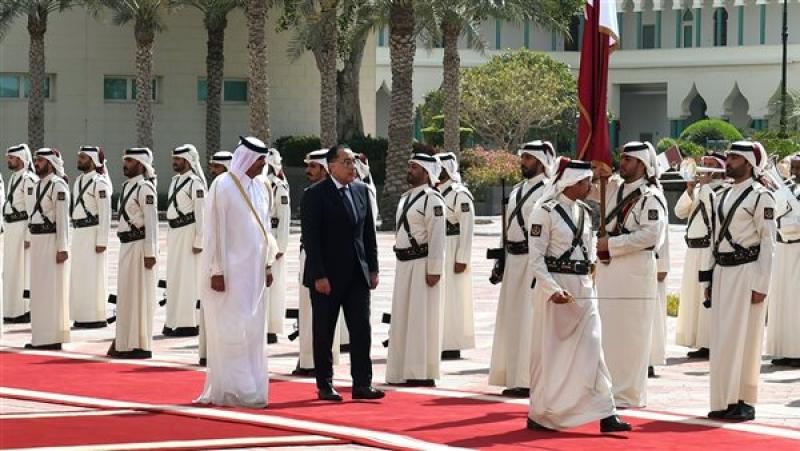استقبال رئيس الوزراء في قطر 