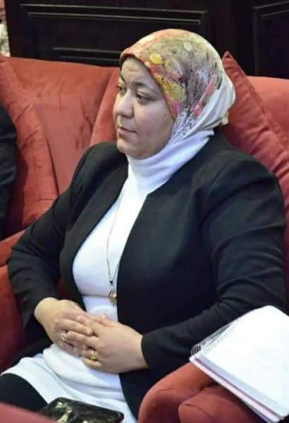 «توفق راسين بالحلال»..  الدكتورة «شيماء»  أول مأذونة في عروس الصعيد