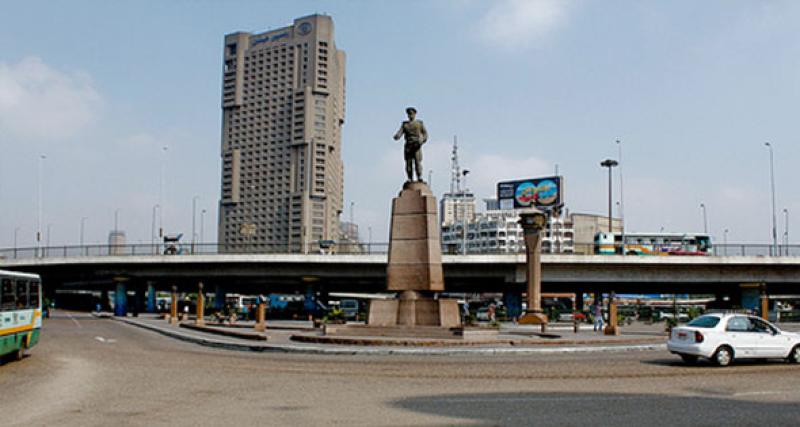تمثال عبد المنعم رياض في وسط البلد- سوشيال ميديا 