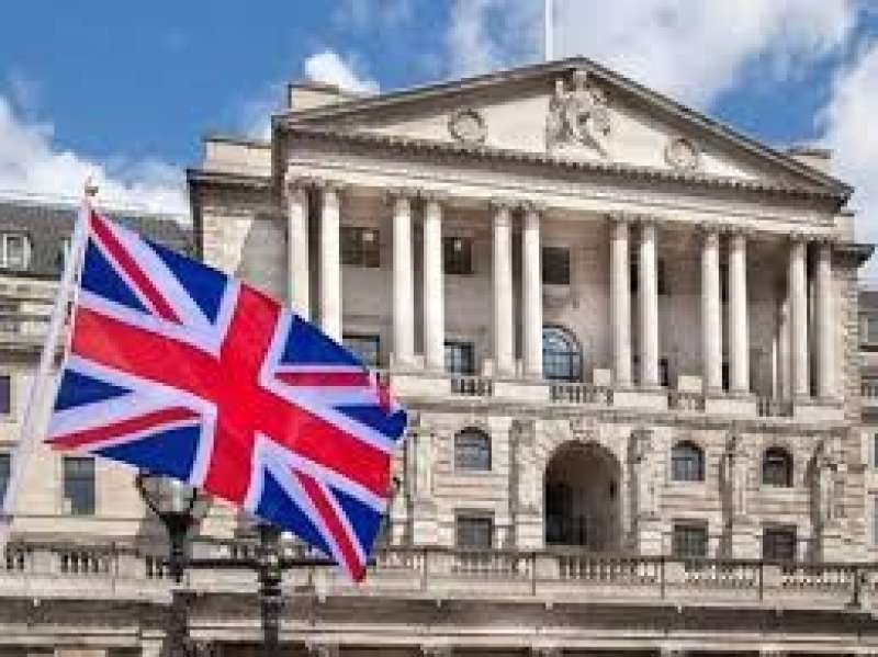 بنك إنجلترا يرفع أسعار الفائدة 25 نقطة أساس