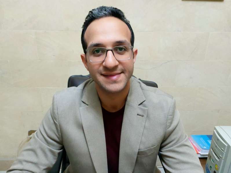  الدكتور أحمد عبد الرحيم 