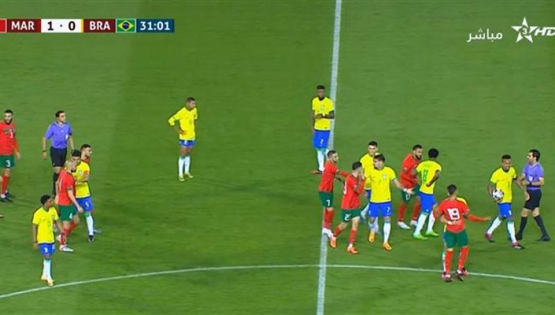 مدرب البرازيل ينتقد التحكيم بعد الهزيمة أمام المغرب