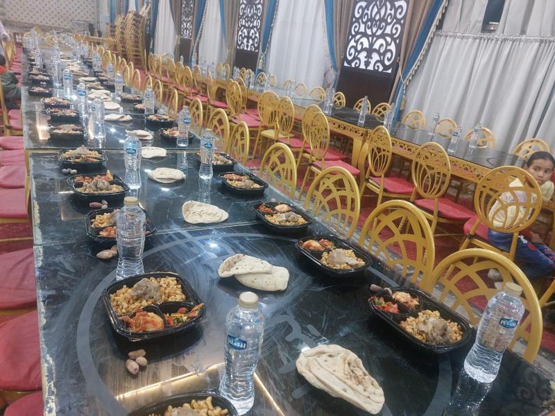 مائدة رحمن في شارع العشرين بفيصل (مواقع التواصل)