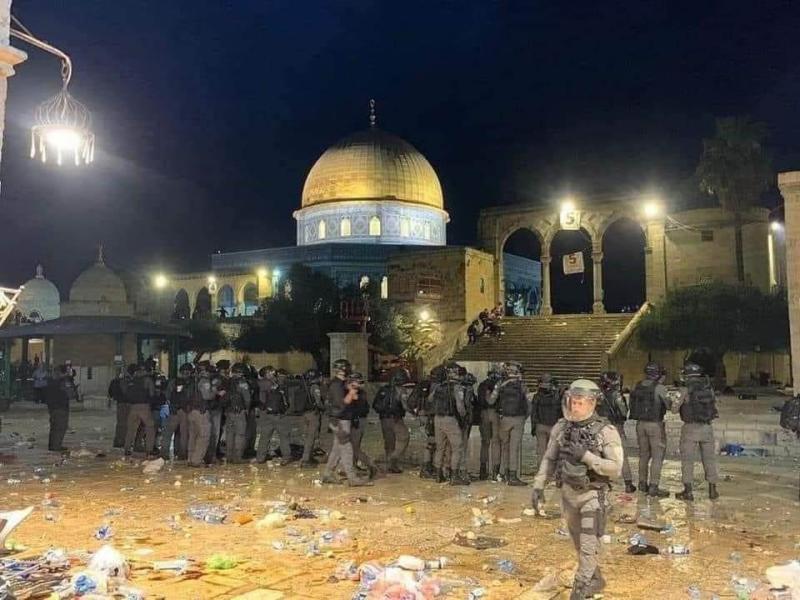 اقتحام قوات الإحتلال الإسرائيلي للمسجد الأقصى 