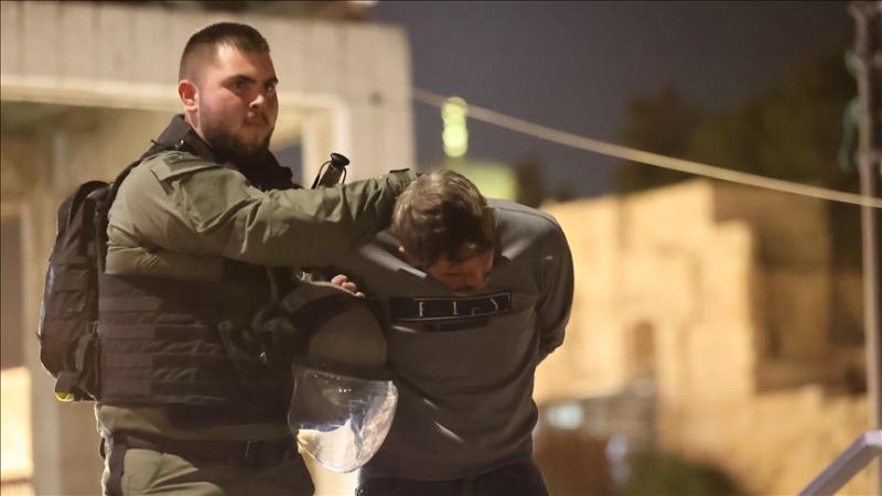 شرطة الاحتلال تعتقل 450 فلسطينيا من الأقصى
