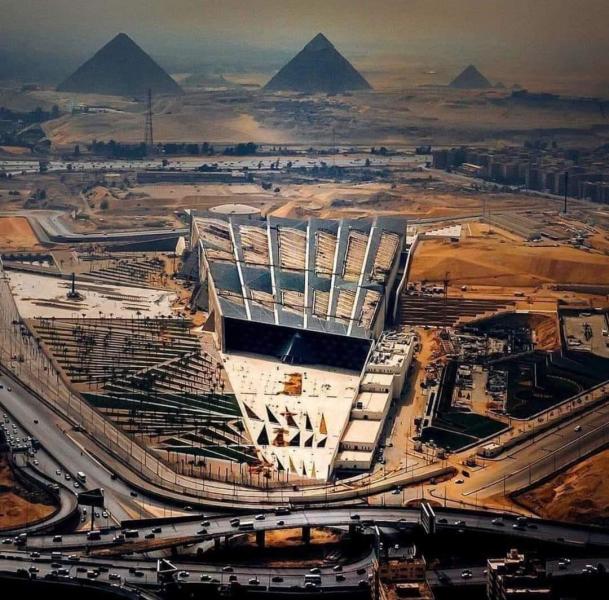 «حفلا أسطوريا».. كبير الأثريين يكشف موعد افتتاح المتحف المصري الكبير