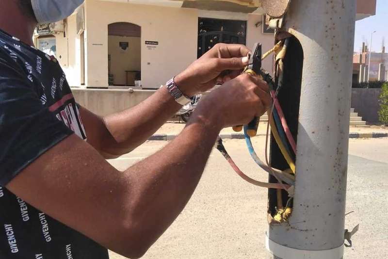 ضبط المتهمين بسرقة أسلاك الكهرباء في مصر الجديدة