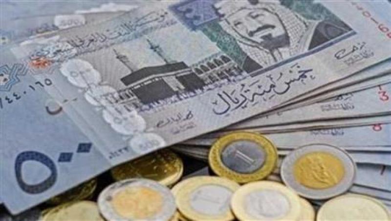 سعر صرف الريال السعودي مقابل الجنيه اليوم الاثنين