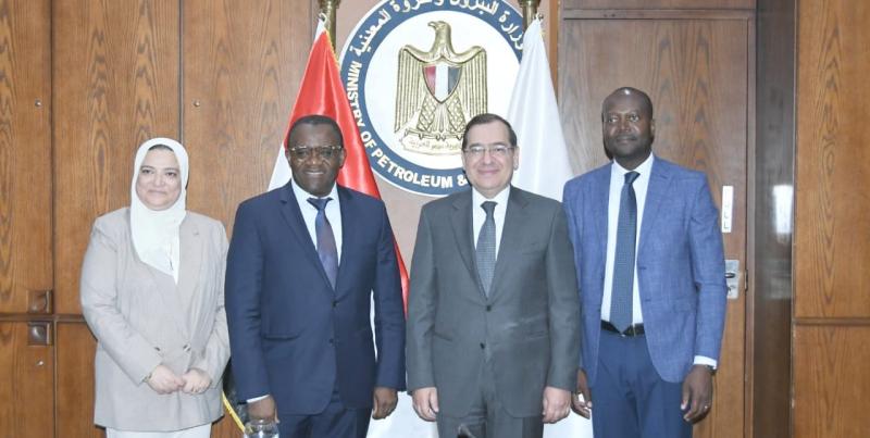 مصر تبحث الاتفاق مع البنك الدولى على مرحلة جديدة من دعم مشروع توصيل الغاز للمنازل