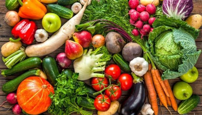 أسعار الخضروات والفاكهة اليوم السبت 13 مايو 2023