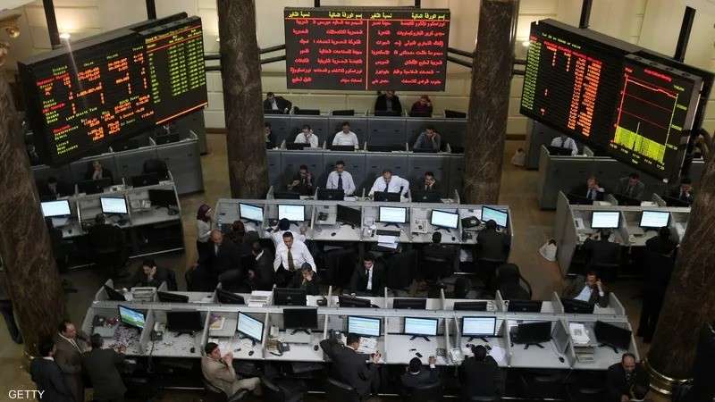 افتتاحية متباينة لمؤشرات البورصة المصرية اليوم