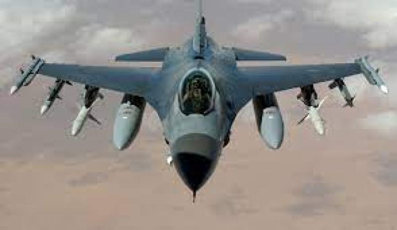 وزير الدفاع البريطاني: قرار تسليم مقاتلات F-16 إلى أوكرانيا بيد واشنطن