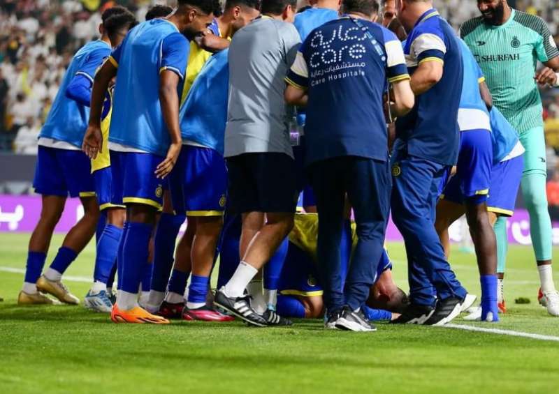 هل اعتنق رونالدو الإسلام بعد سجوده في الملعب؟ رد برتغالي يكشف الحقيقة