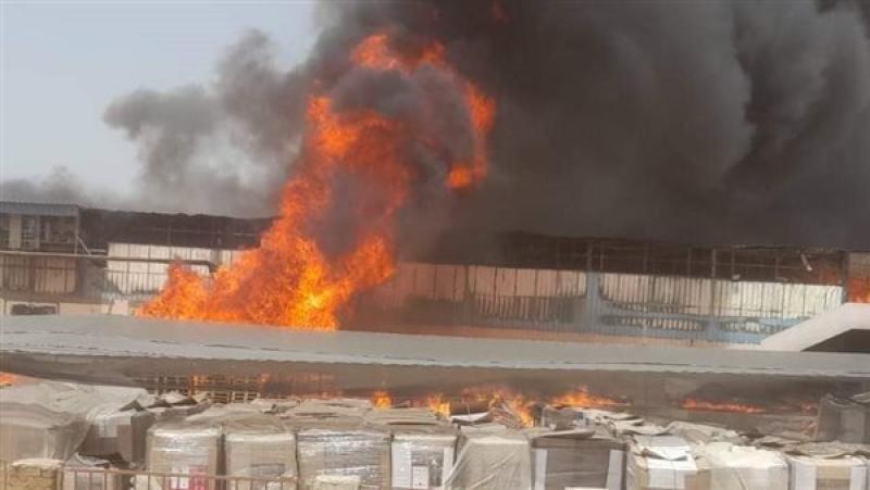 إصابة 15 عاملا في حريق مصنع فرز العنب في البحيرة