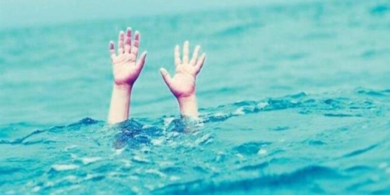 غرق أطفال