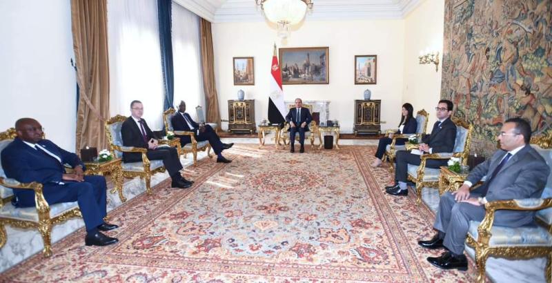 الرئيس السيسي يستمع إلى آخر تطورات الأوضاع في السودان