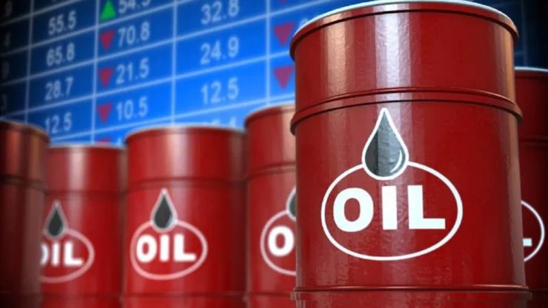 تراجع أسعار النفط العالمية ب1% خلال تعاملات اليوم