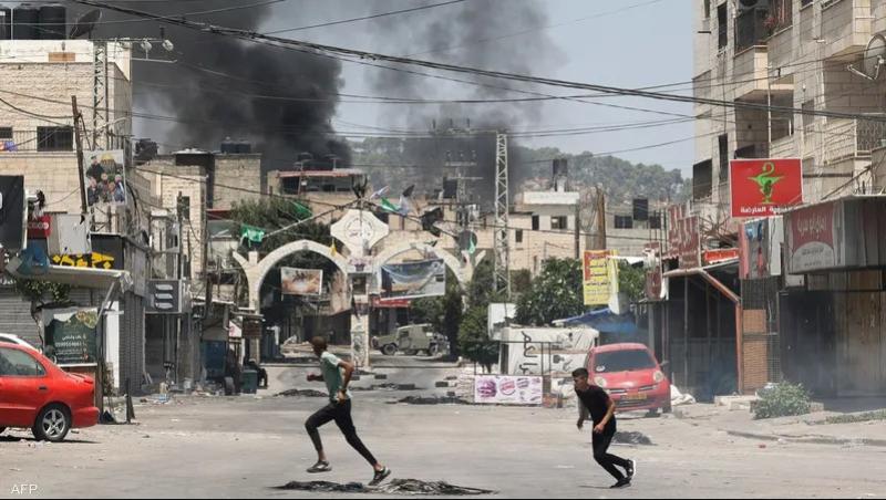 مفكر سياسي: نشاط المقاومة الفلسطينية أثار رغبة قوات الاحتلال في اقتحام مخيم جنين