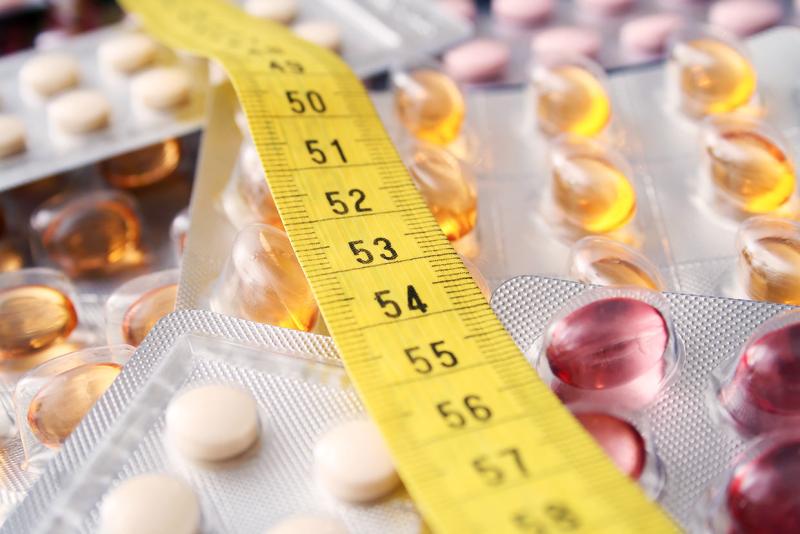 طبيب يحذر أصحاب الوزن الزائد من أدوية «السوشيال ميديا»: عالم تسويقي بعيد عن العلم ودهاليزه