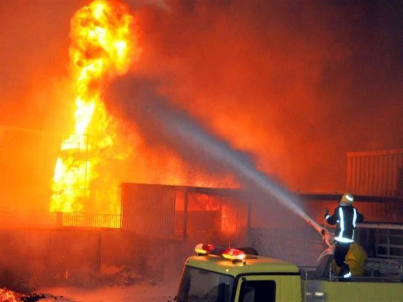 التحريات تكشف سبب حريق جراج وتفحم 3 سيارات بالهرم