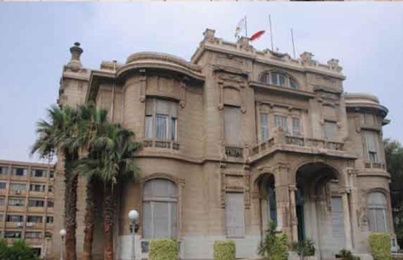 جامعة عين شمس تعلن عن وظائف جديدة لعدد من التخصصات