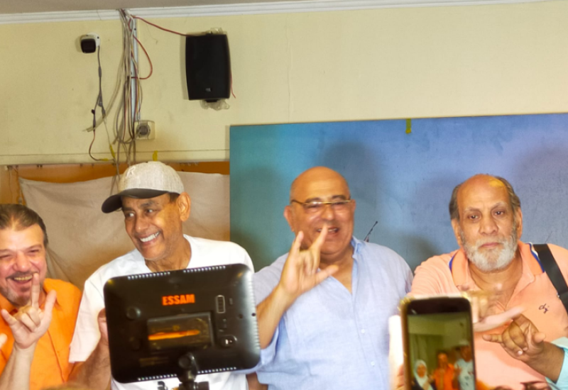 أعضاء نقابة المهن التمثيلية لـ «الطريق»: ندعم مبادرة إسماعيل فرغلي للصم وضعاف السمع قلبًا وقالبًا