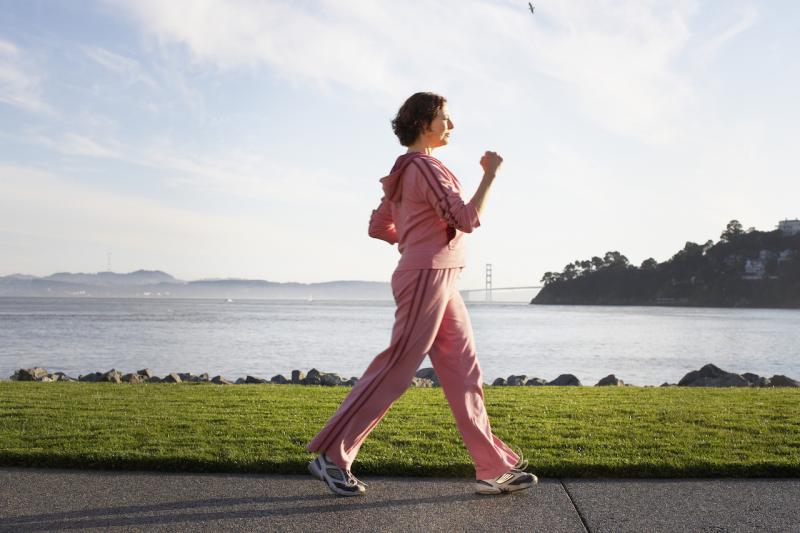 6 فوائد ضرورية لرياضة المشي السريع.. أبرزها تقوية العضلات