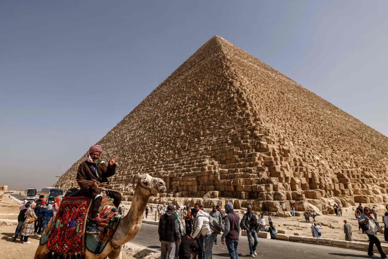 10.7 مليارات دولار حجم إيرادات السياحة في مصر خلال 2021 - 2022