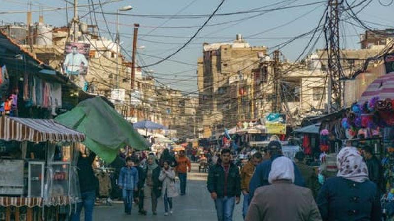 اشتباكات دامية في مخيم عين الحلوة جنوب لبنان