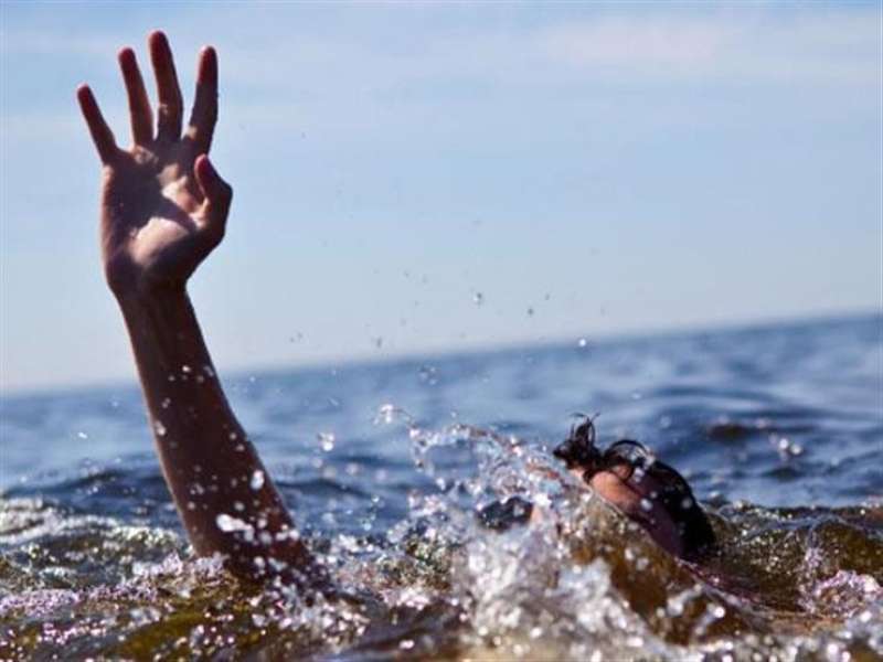 مصرع 3 شباب غرقا بشواطئ الإسكندرية