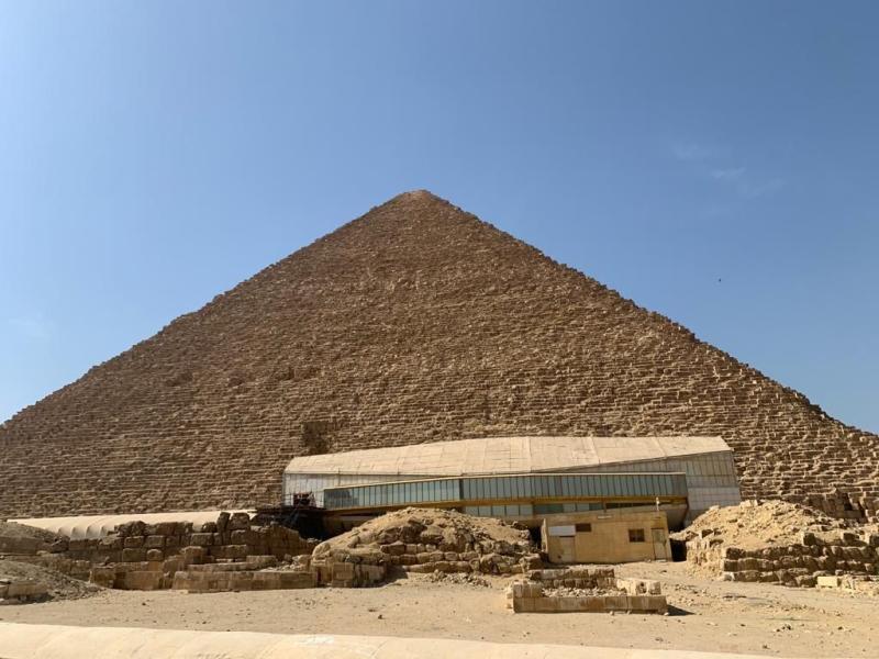 خبير أثري عن بناء الهرم الأكبر: «المصري ميقدرش عليه غير ربنا»