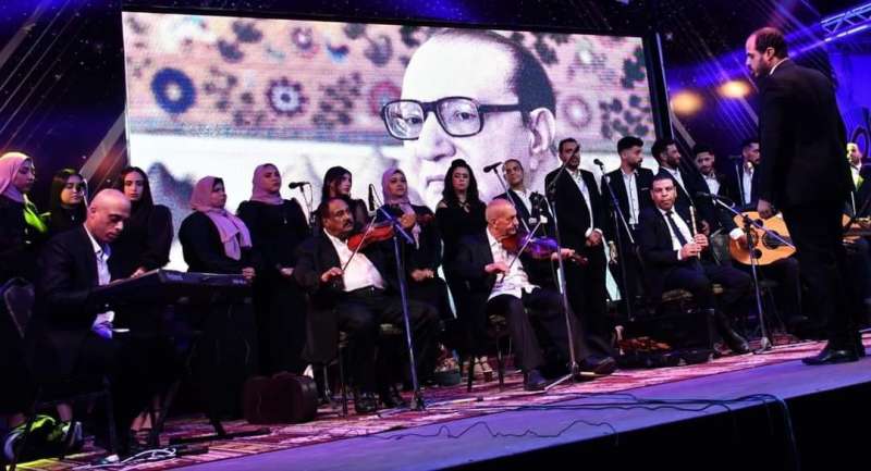 فرقة أبوقير للموسيقى العربية تشعل ليالي «ثقافتنا في إجازتنا» بمطروح