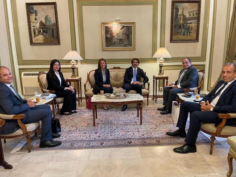 وزير التجارة يعقد سلسلة اجتماعات مع كبريات الشركات التركية لبحث فرص الاستثمار بمصر