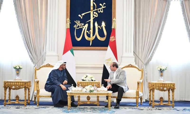 الرئيس السيسي يبحث مع الشيخ محمد بن زايد مستجدات الأوضاع الإقليمية والدولية