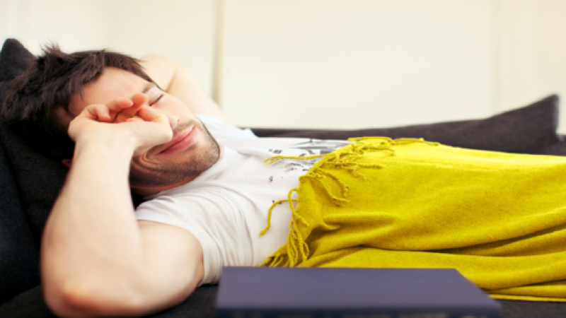 دراسة: الشعور بالاسترخاء الجيد يعزز الحالة المزاجية عن النوم الفعلي