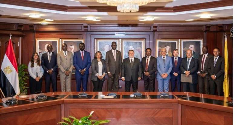 محافظ البنك المركزي: مستعدون لتعزيز القدرات الرقابية والمصرفية لجنوب السودان